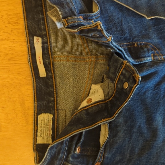 LEVI'S Wedgie Icon Fit Jeans-26 - Picture 12 of 16